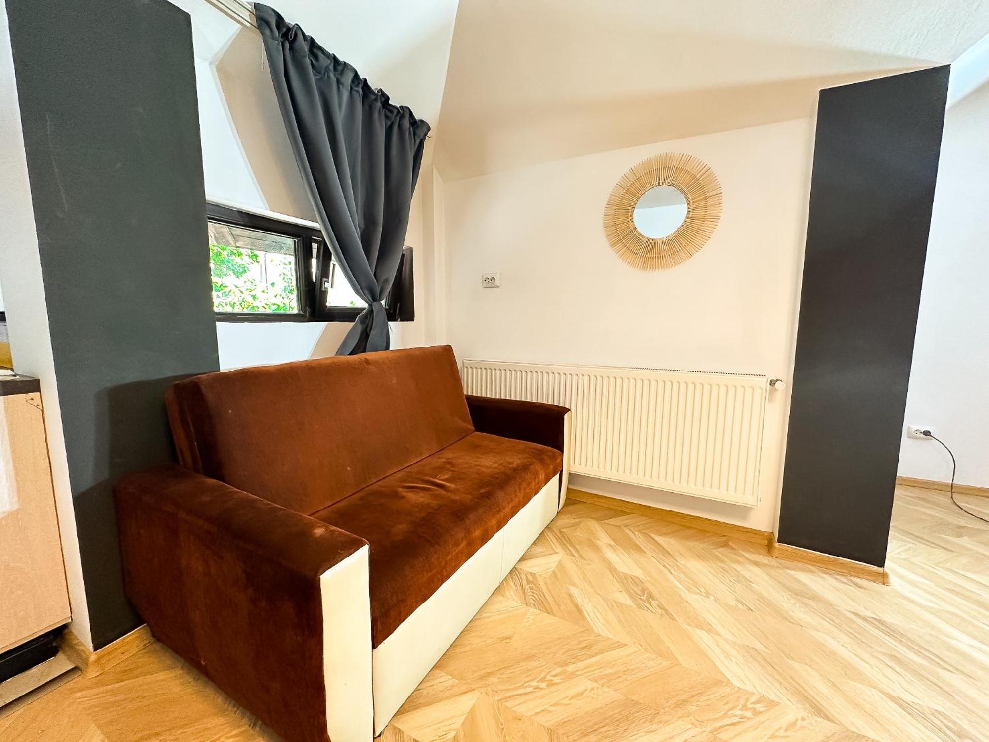 The Vintage - Wonderful Apartment In Best Location Craiova Extérieur photo
